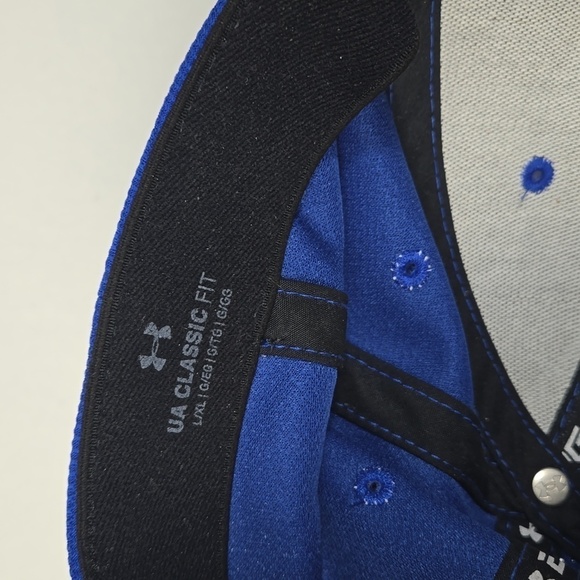 Under Armour UA Blitzing stretch Blue Fit Cap. Size L/XL EUC - Picture 4 of 5